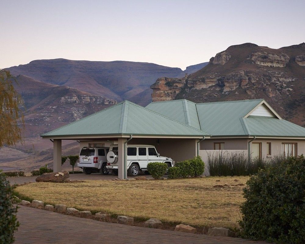 Dynasty Red Mountain Ranch Appartement Clarens Buitenkant foto