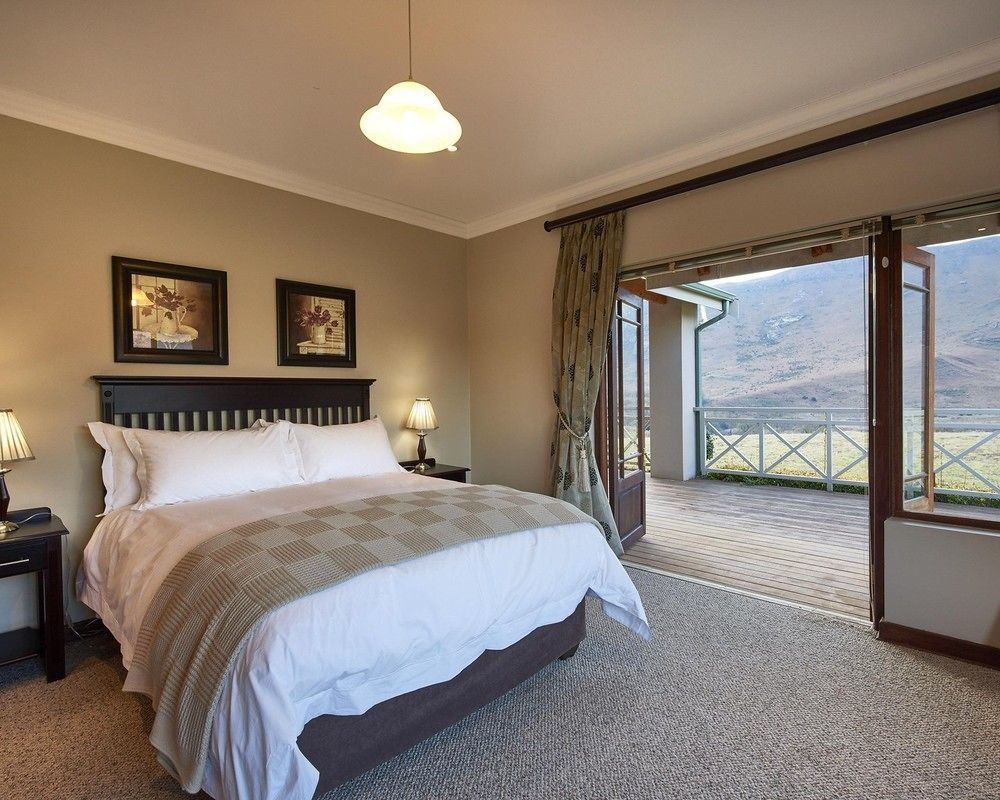 Dynasty Red Mountain Ranch Appartement Clarens Buitenkant foto