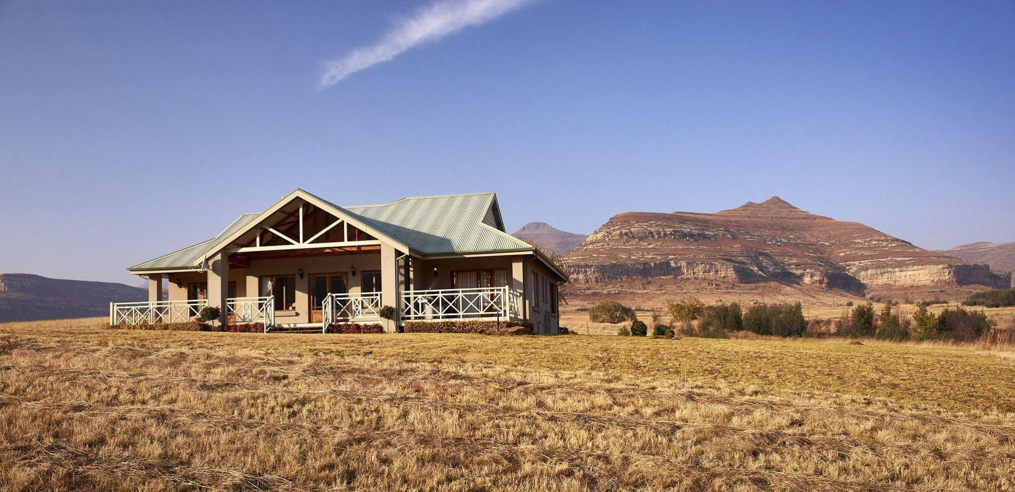 Dynasty Red Mountain Ranch Appartement Clarens Buitenkant foto