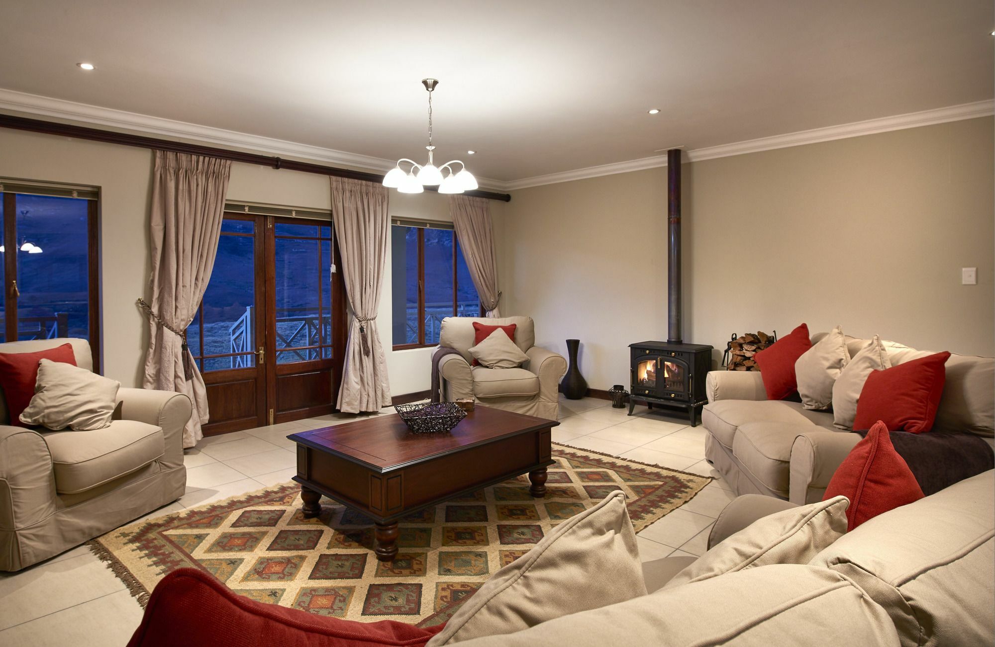 Dynasty Red Mountain Ranch Appartement Clarens Buitenkant foto