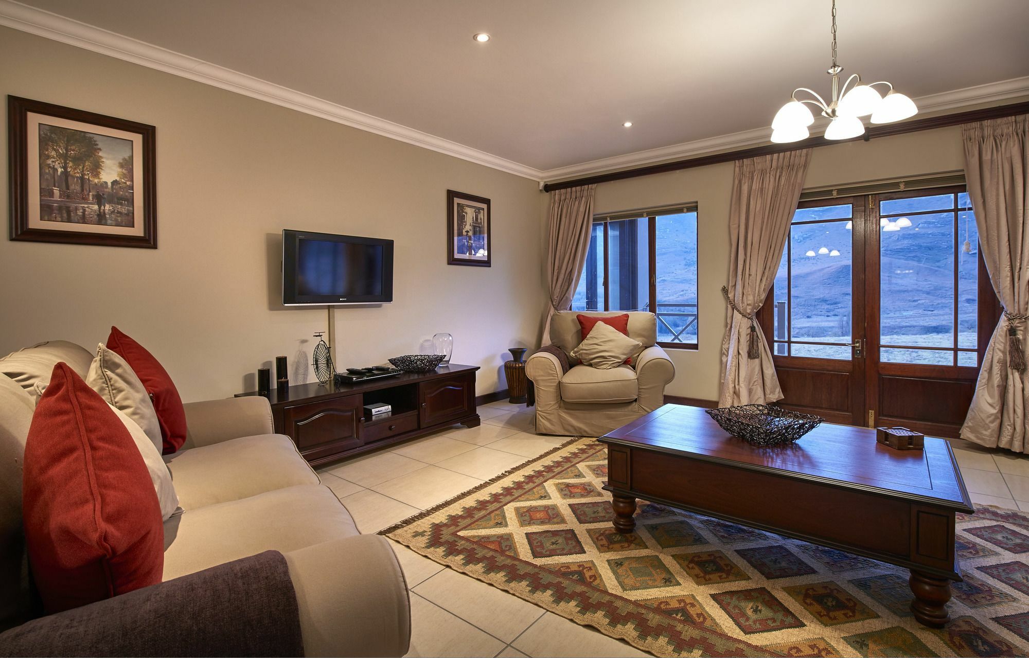 Dynasty Red Mountain Ranch Appartement Clarens Buitenkant foto