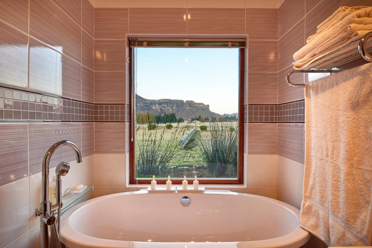 Dynasty Red Mountain Ranch Appartement Clarens Buitenkant foto